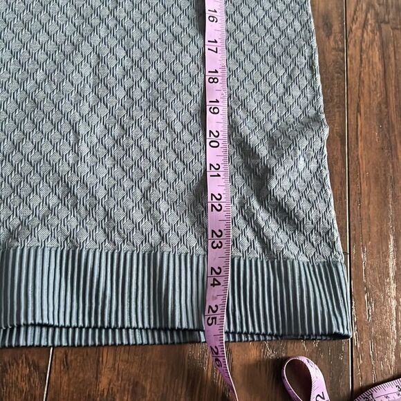 LULULEMON Rest Less 1/2 Zip Pullover Slate Blue size 6 GUC - Picture 9 of 10